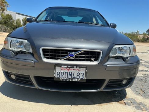 Used 2005 Volvo S60 R AWD/4WD image 3
