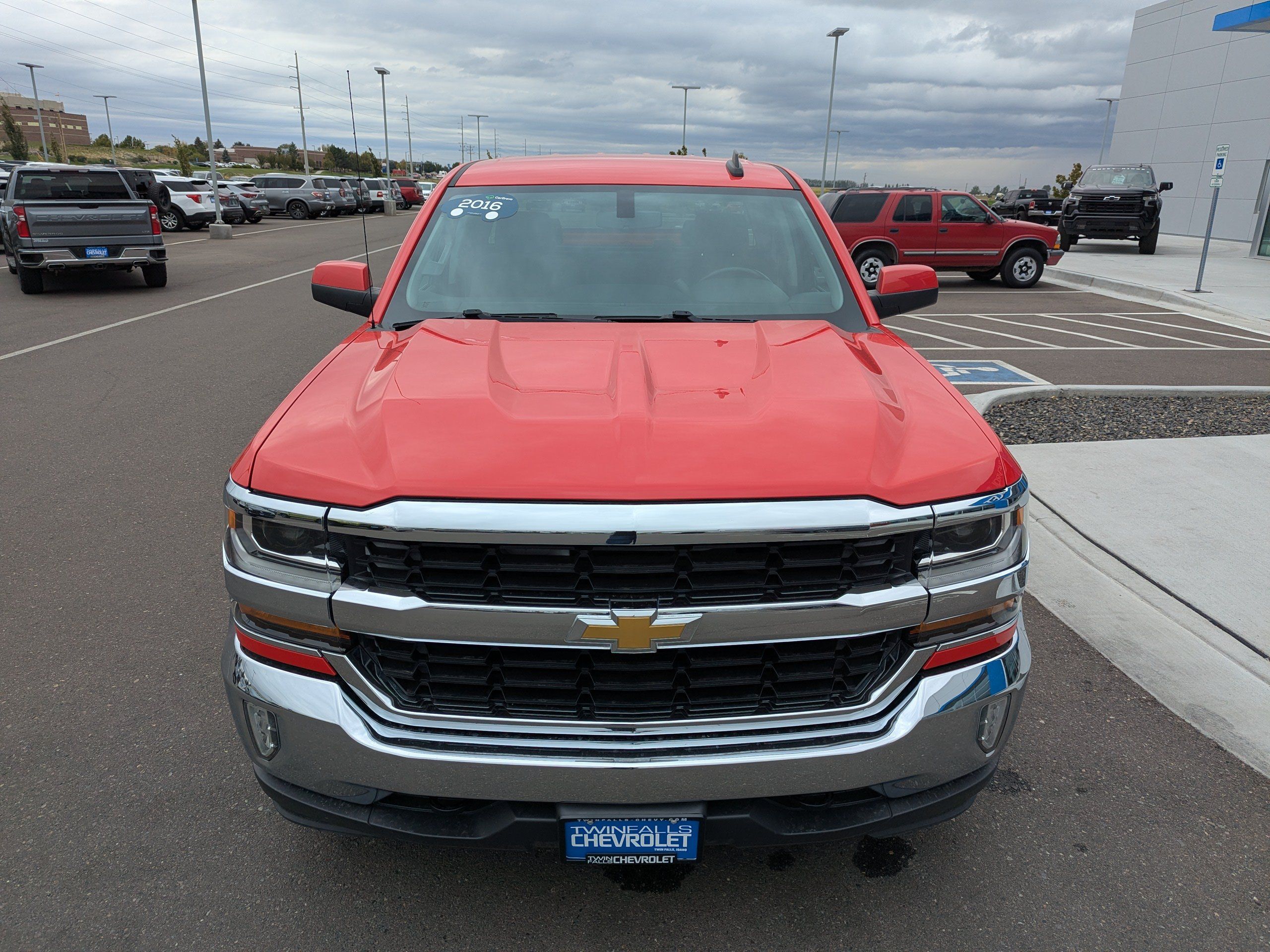 Certified 2016 Chevrolet Silverado 1500 LT w/ All Star Edition AWD/4WD image 6