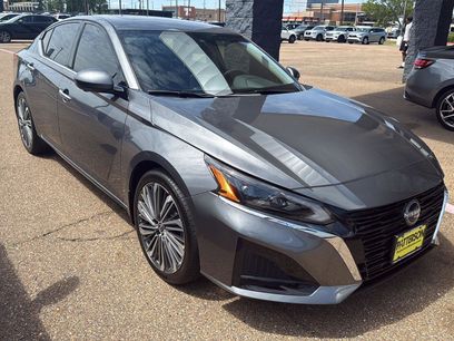 Used 2025 Nissan Altima 2.5 SL