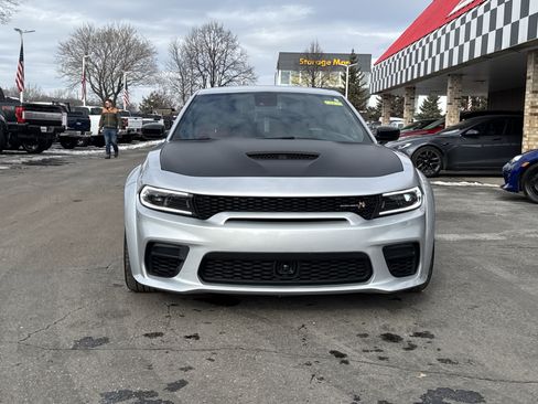 Used 2023 Dodge Charger Scat Pack image 2