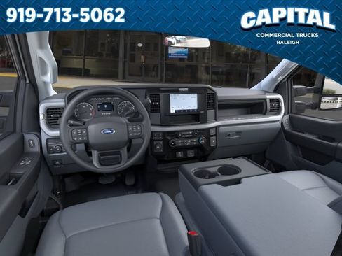 New 2025 Ford F350 XL w/ XL Chrome Package AWD/4WD image 9