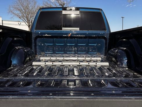 Used 2023 RAM 3500 Laramie image 33