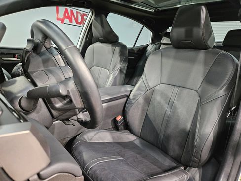 Used 2025 Toyota Camry XSE FWD image 24