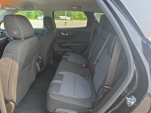 Used 2024 Chevrolet Blazer LT w/ Convenience Package FWD image 14