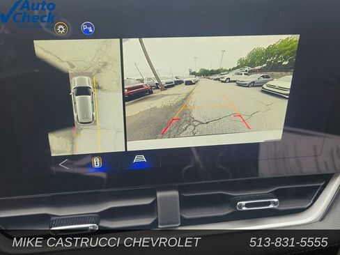 Used 2025 Chevrolet Equinox LT w/ Convenience Package II FWD image 17