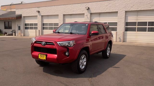 Used 2024 Toyota 4Runner SR5 AWD/4WD image 5