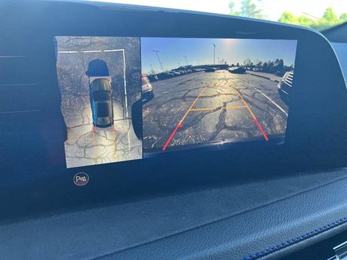 Certified 2024 Cadillac XT4 Sport image 17