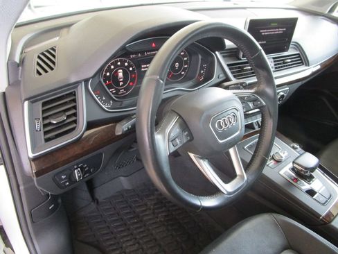 Used 2019 Audi Q5 2.0T Premium Plus AWD/4WD image 21