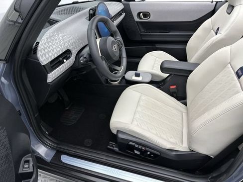 Used 2025 MINI Cooper S FWD image 11