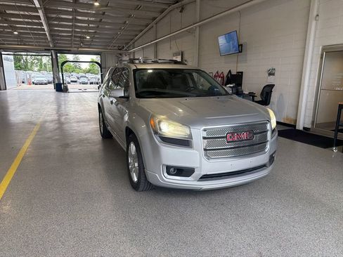 Used 2015 GMC Acadia Denali AWD/4WD image 2