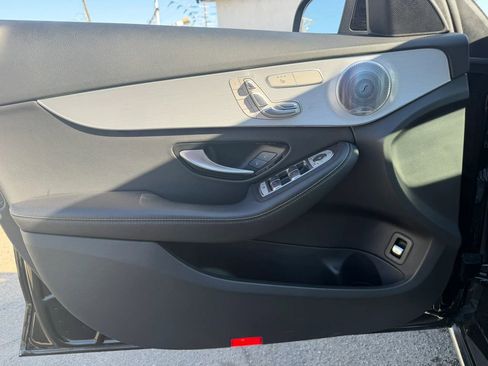 Used 2021 Mercedes-Benz C 300 Sedan image 21