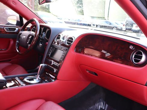 Used 2006 Bentley Flying Spur Flying Spur AWD/4WD image 18