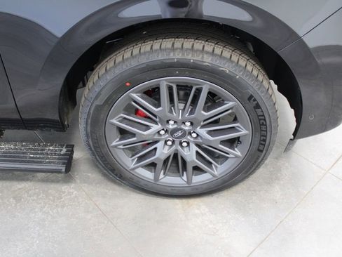 New 2025 Ford Expedition Platinum w/ Stealth Performance Package image 61