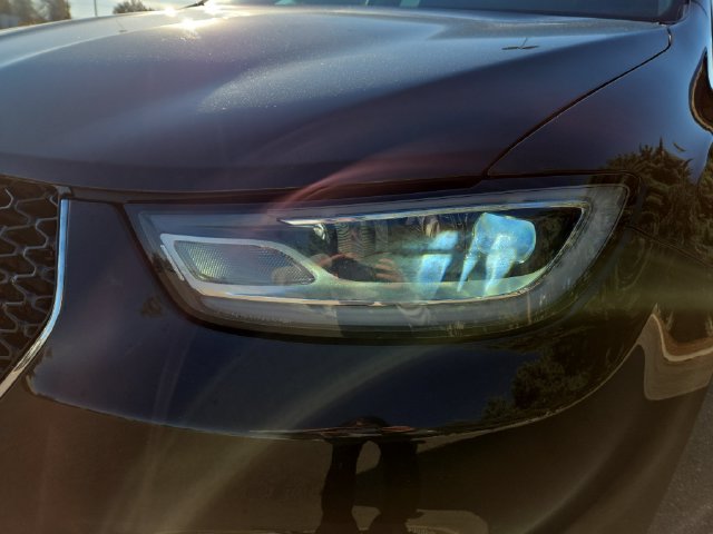Used 2023 Chrysler Pacifica Limited FWD image 7