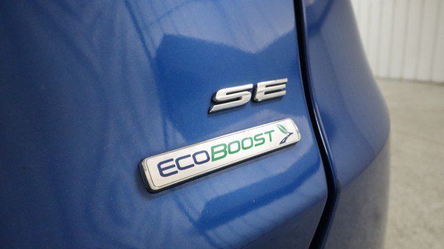 Used 2017 Ford Fusion SE w/ Fusion SE Technology Package FWD image 23