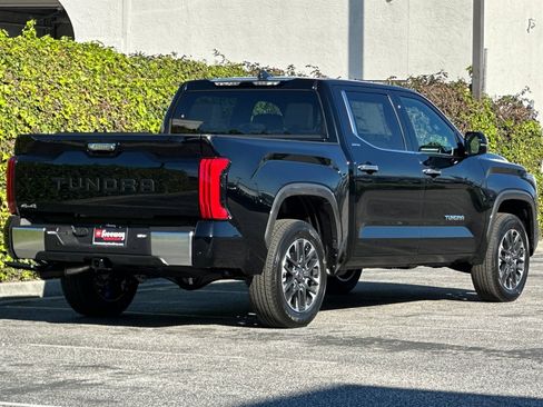New 2026 Toyota Tundra Limited AWD/4WD image 4