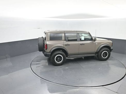 New 2026 Ford Bronco Outer Banks w/ Sasquatch Package AWD/4WD image 31