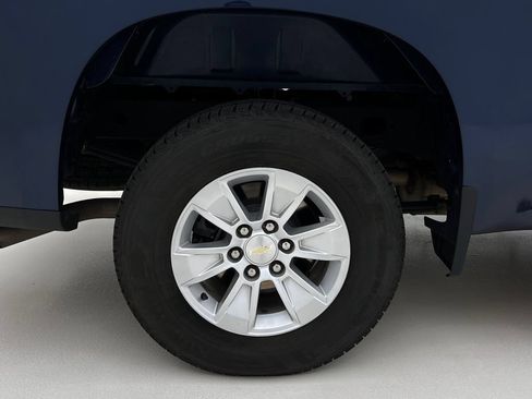 Used 2021 Chevrolet Silverado 1500 LT AWD/4WD image 28