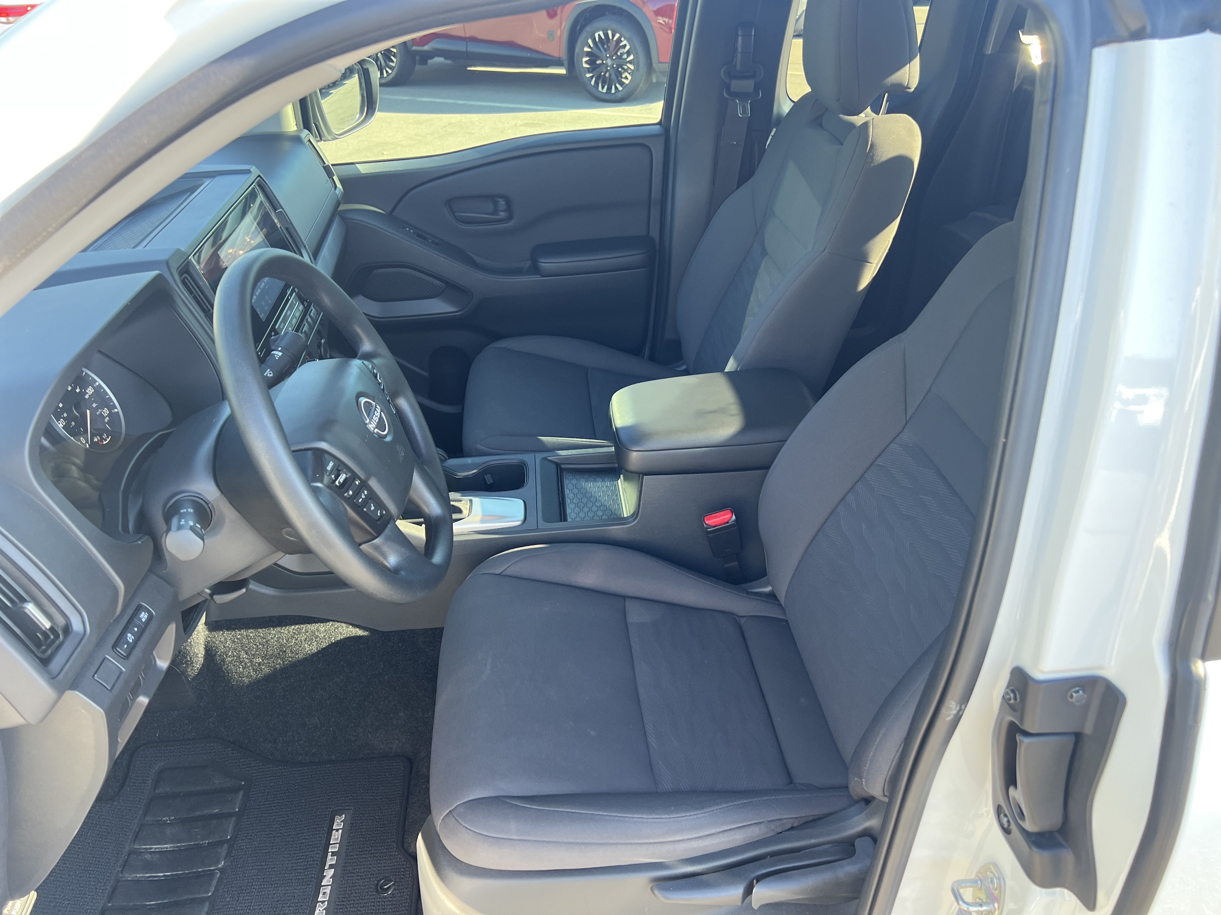 Used 2026 Nissan Frontier S RWD image 13