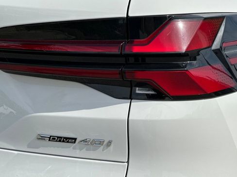 Used 2024 BMW X5 sDrive40i w/ M Sport Package image 33