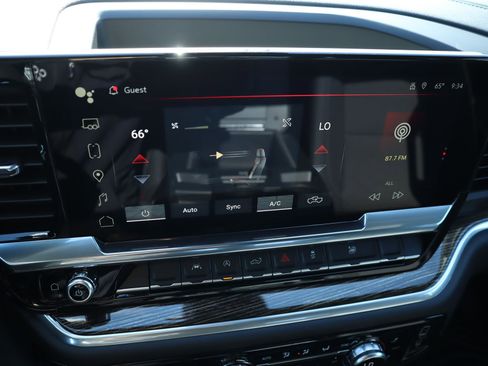 New 2026 GMC Sierra 1500 Elevation AWD/4WD image 8
