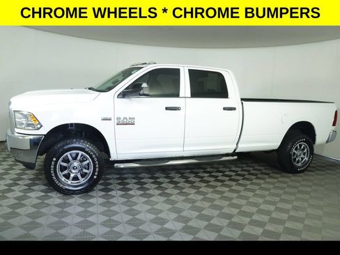 Used 2018 RAM 3500 Tradesman w/ Chrome Appearance Group AWD/4WD image 6