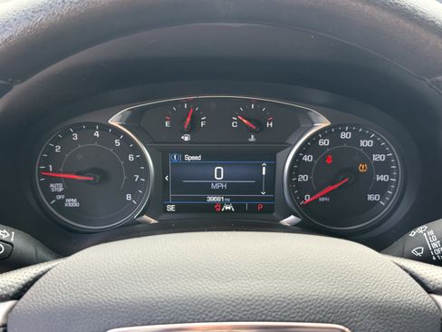 Used 2024 GMC Terrain SLE w/ Driver Convenience Package image 18