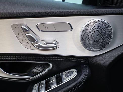 Used 2015 Mercedes-Benz C 300 Sedan image 13