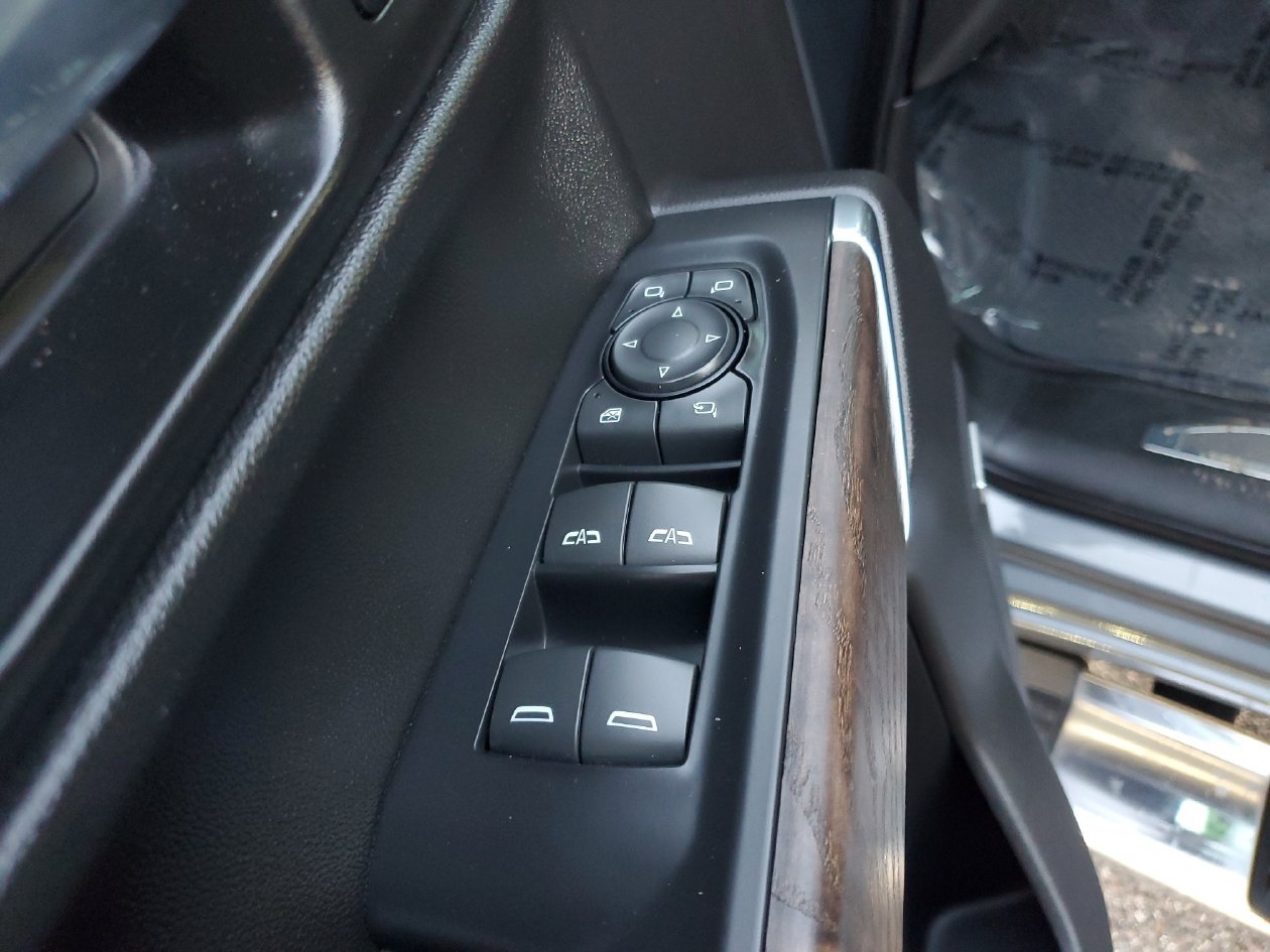 Used 2021 GMC Sierra 1500 Denali AWD/4WD image 18