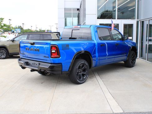 New 2026 RAM 1500 Big Horn AWD/4WD image 6