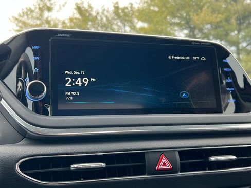 Used 2023 Hyundai Sonata Limited image 21