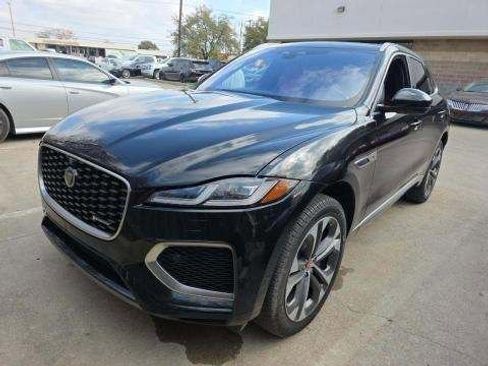 Used 2021 Jaguar F-PACE R-Dynamic S image 2