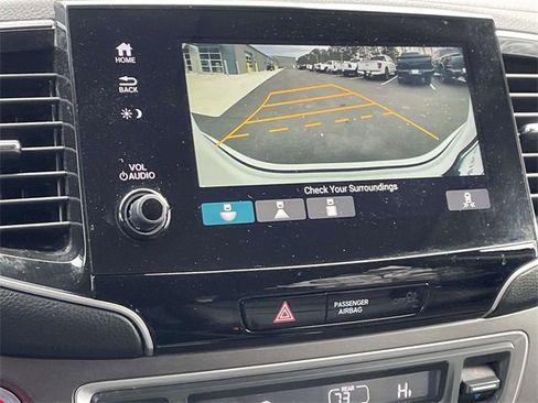 Used 2021 Honda Pilot Special Edition image 13