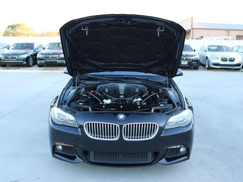 Used 2013 BMW 550i Sedan image 39