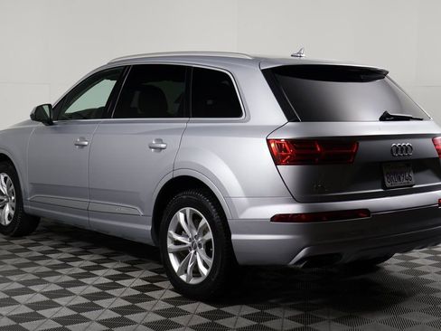 Used 2018 Audi Q7 3.0T Premium Plus image 6