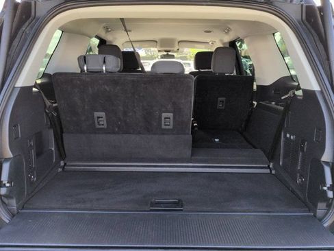Used 2025 Ford Expedition Active RWD image 12