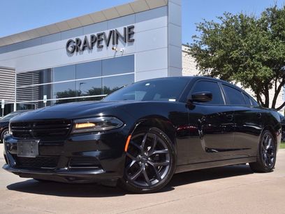 Used 2021 Dodge Charger SXT w/ Blacktop Package