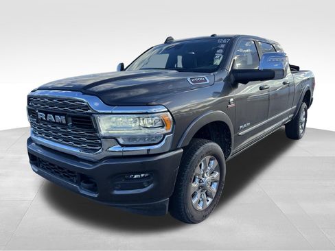 Used 2023 RAM 2500 Limited AWD/4WD image 9