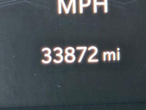 Used 2024 Jeep Compass Trailhawk image 23