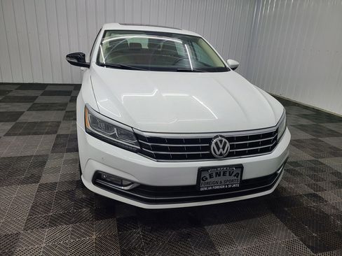 Used 2018 Volkswagen Passat 2.0T SE image 5