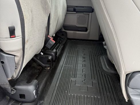 Used 2022 Ford F250 XL w/ Power Equipment Group image 49