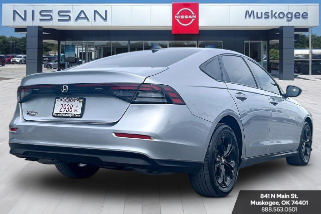 Used 2025 Honda Accord SE image 5