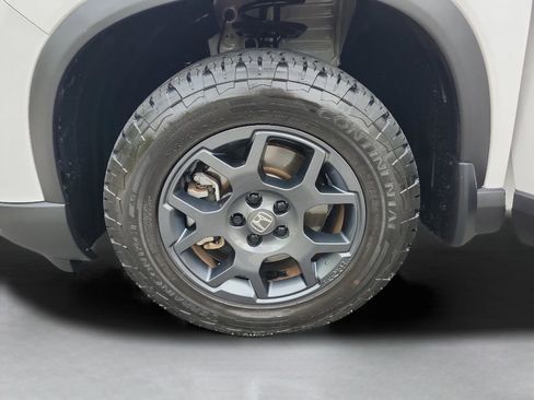 Certified 2024 Honda Pilot TrailSport image 38