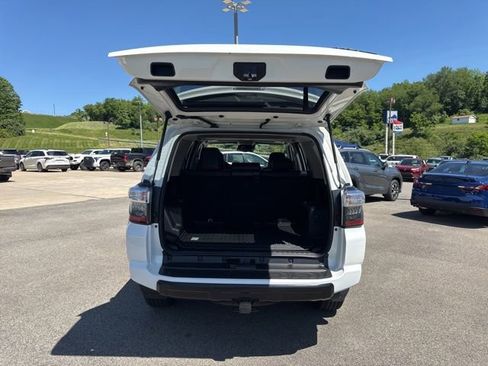 Used 2024 Toyota 4Runner TRD Pro AWD/4WD image 17