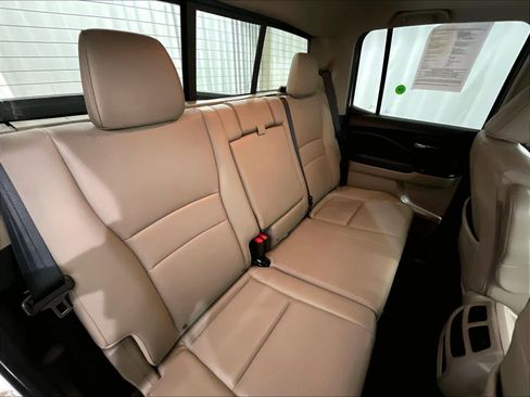 Used 2019 Honda Ridgeline RTL-T image 16