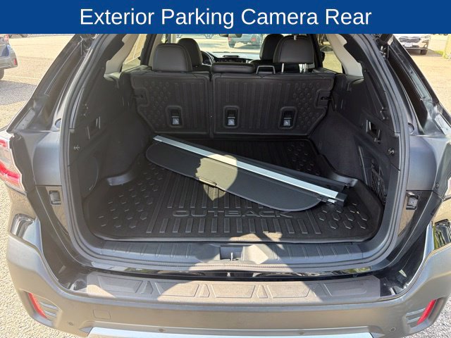 Used 2021 Subaru Outback Limited AWD/4WD image 11