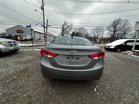 Used 2012 Hyundai Elantra Limited image 3