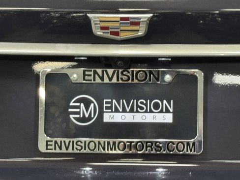 Used 2025 Cadillac XT6 Premium Luxury image 15