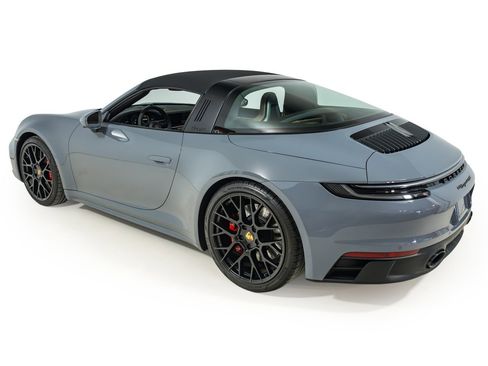 Used 2024 Porsche 911 Targa 4 GTS image 4