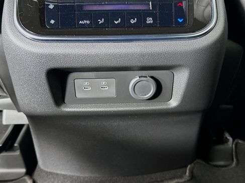 New 2026 Nissan Armada SL image 27